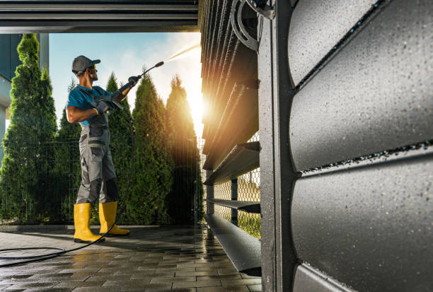 Best Sidewalk and Walkway Cleaning  in Dunkirk, NY